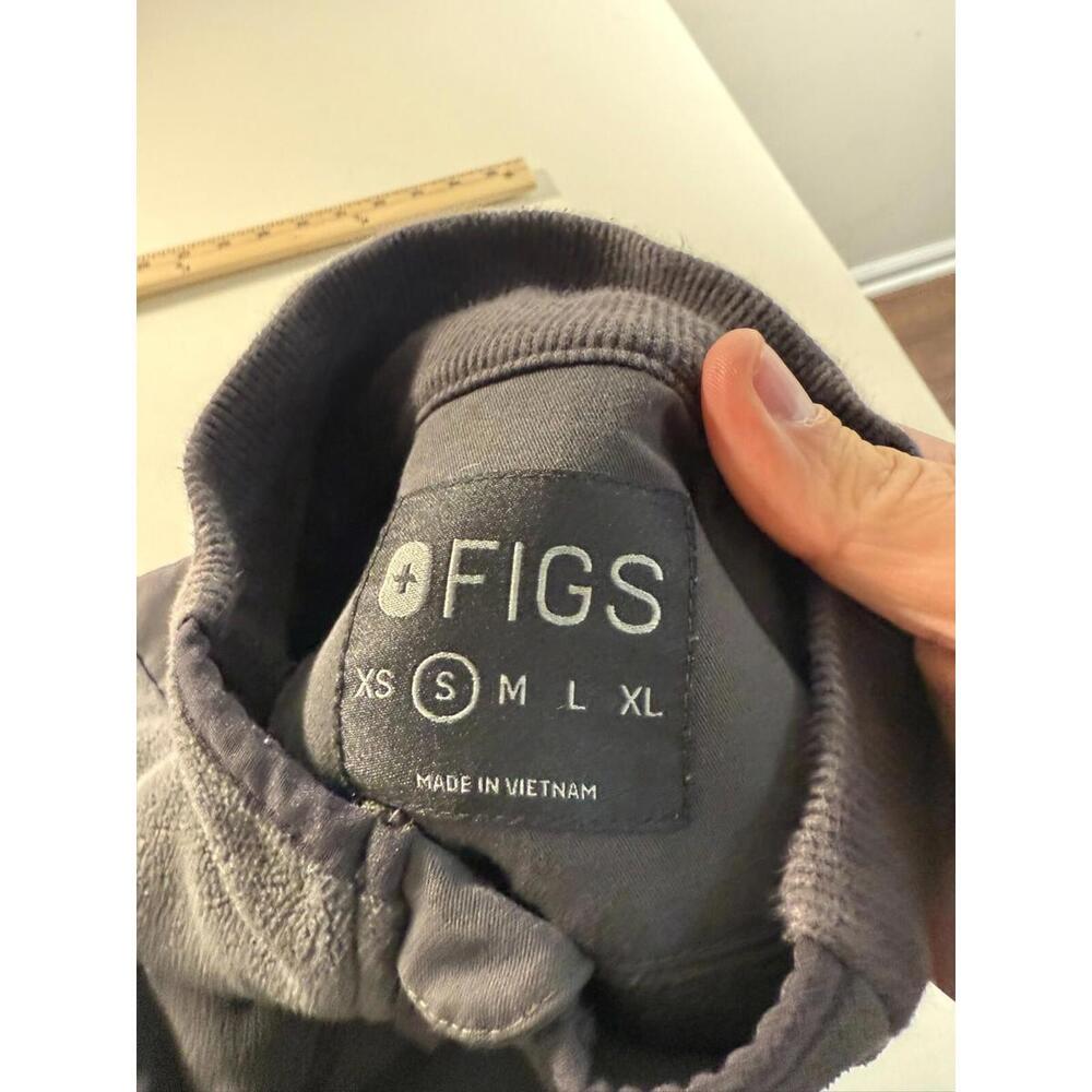 Figs On Shift Fleece Vest Small Gray Pockets Healthcare Scrubs MXXOW1008 - Picture 7 of 7